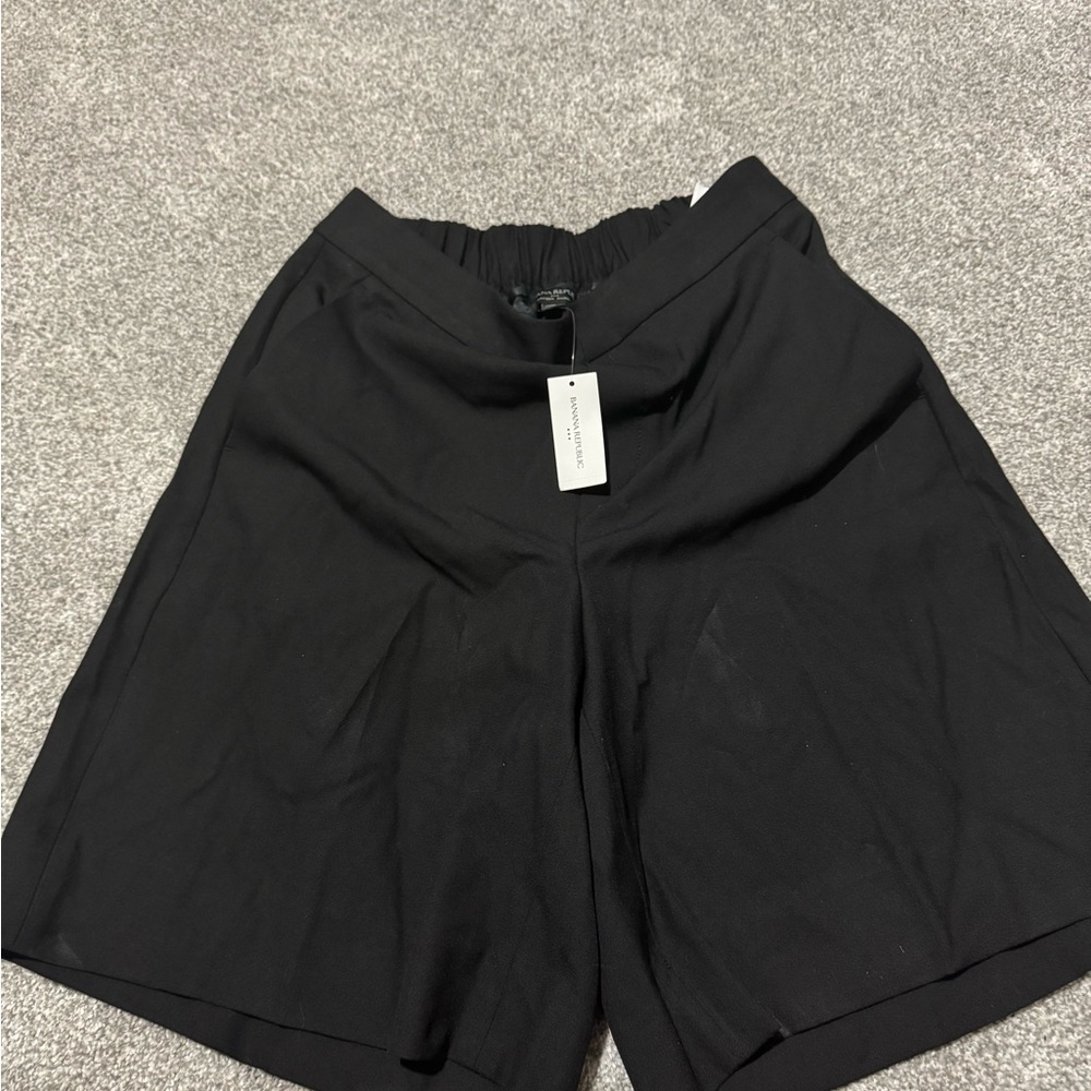 Banana Republic Black Bermuda Shorts with Elastic Waist